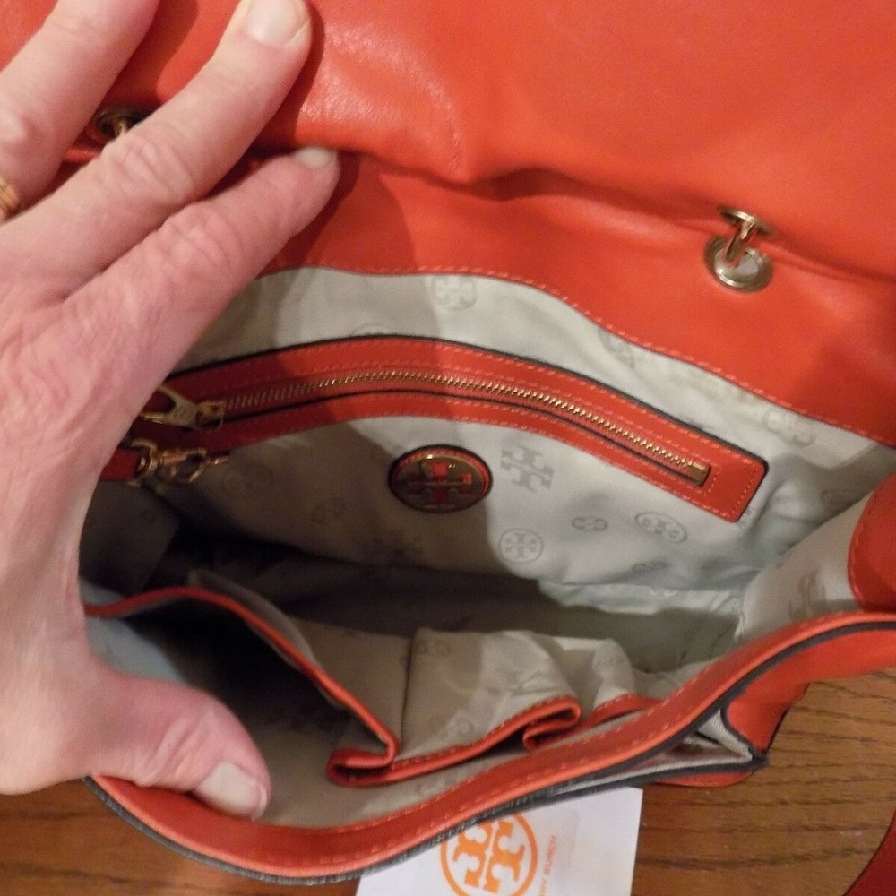 TORY BURCH Vintage Tangerine Orange Leather Purse - Picture 3 of 8